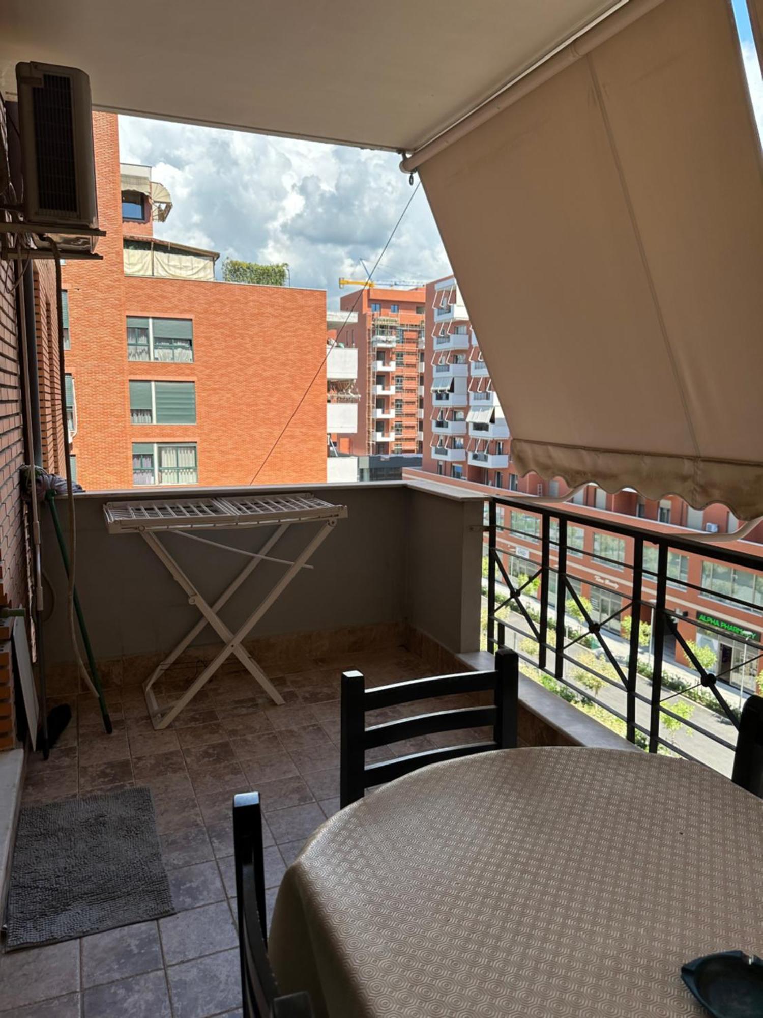 Kevin'S Apartment Delijorgj ティラナ エクステリア 写真